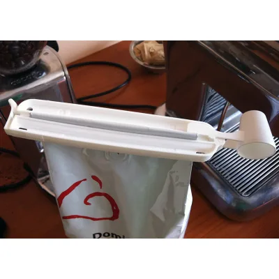 Spoon & Closing clip for coffee bags 1kg