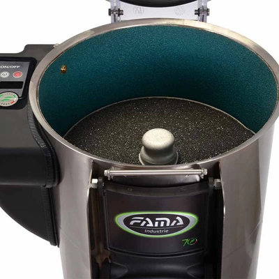 Bulvių valymo mašina „Fama Industrie“ 18 kg su paaukštintu stovu Bulvių valymo mašina „Fama Industrie“ 18 kg su paaukštintu stovu