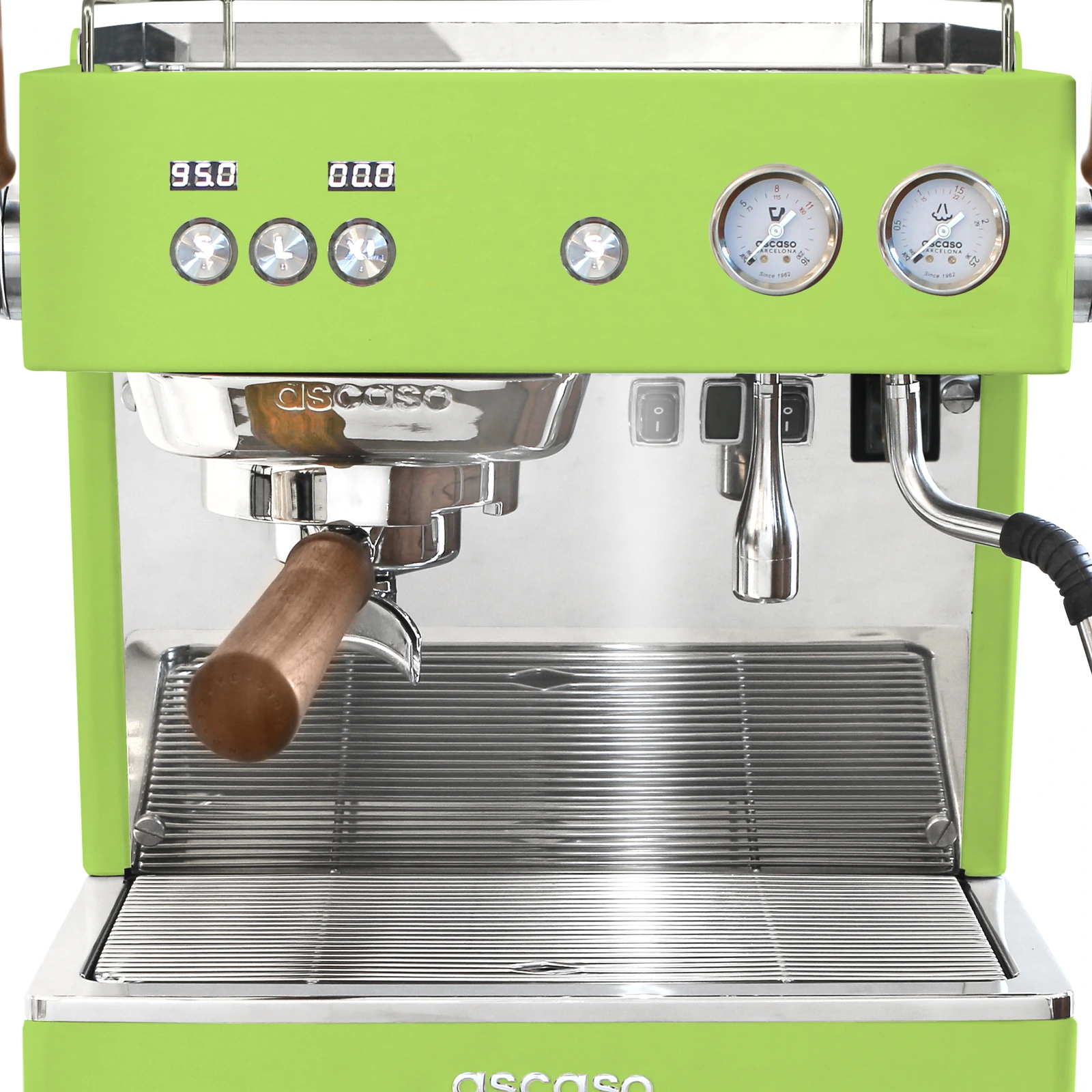 Pistachio „Ascaso“ Baby T FLOW from the front: two displays, dose buttons and two pressure gauges