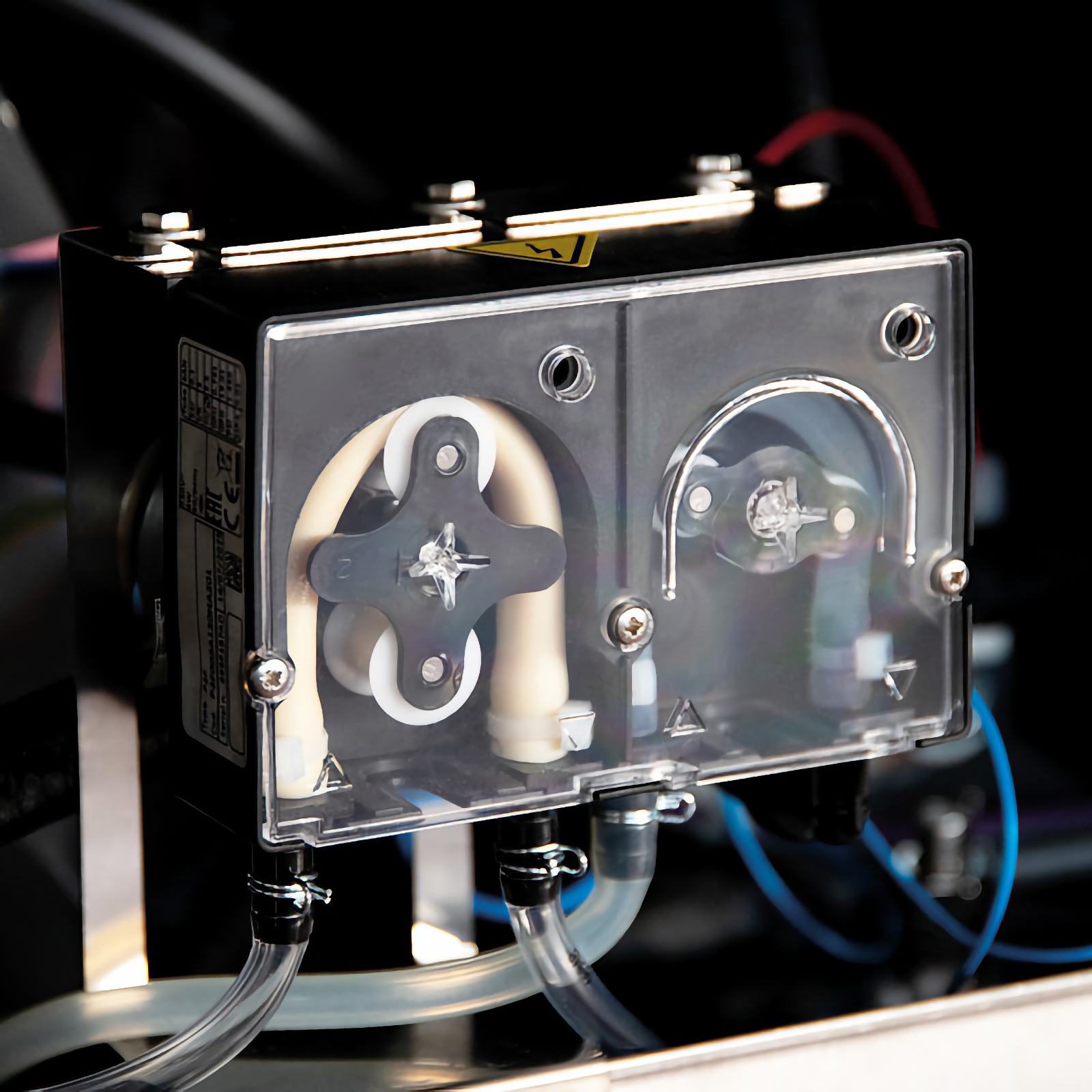 Omniwash Easy E50 peristaltic dosing pumps